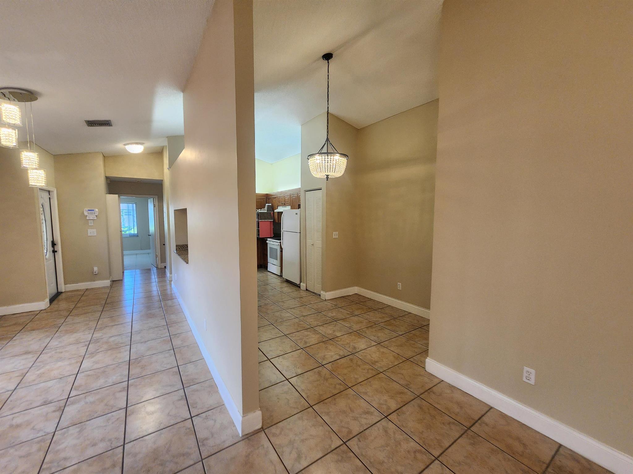 Summit Pines Un 04 - Residential Lease