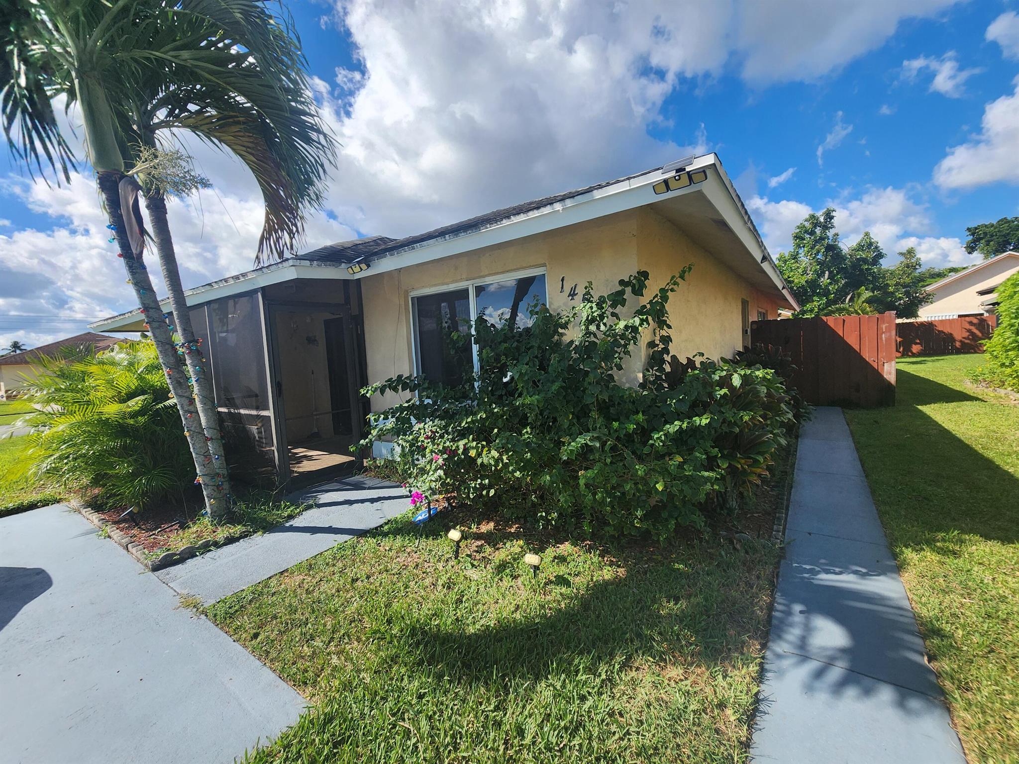 Summit Pines Un 04 - Residential Lease