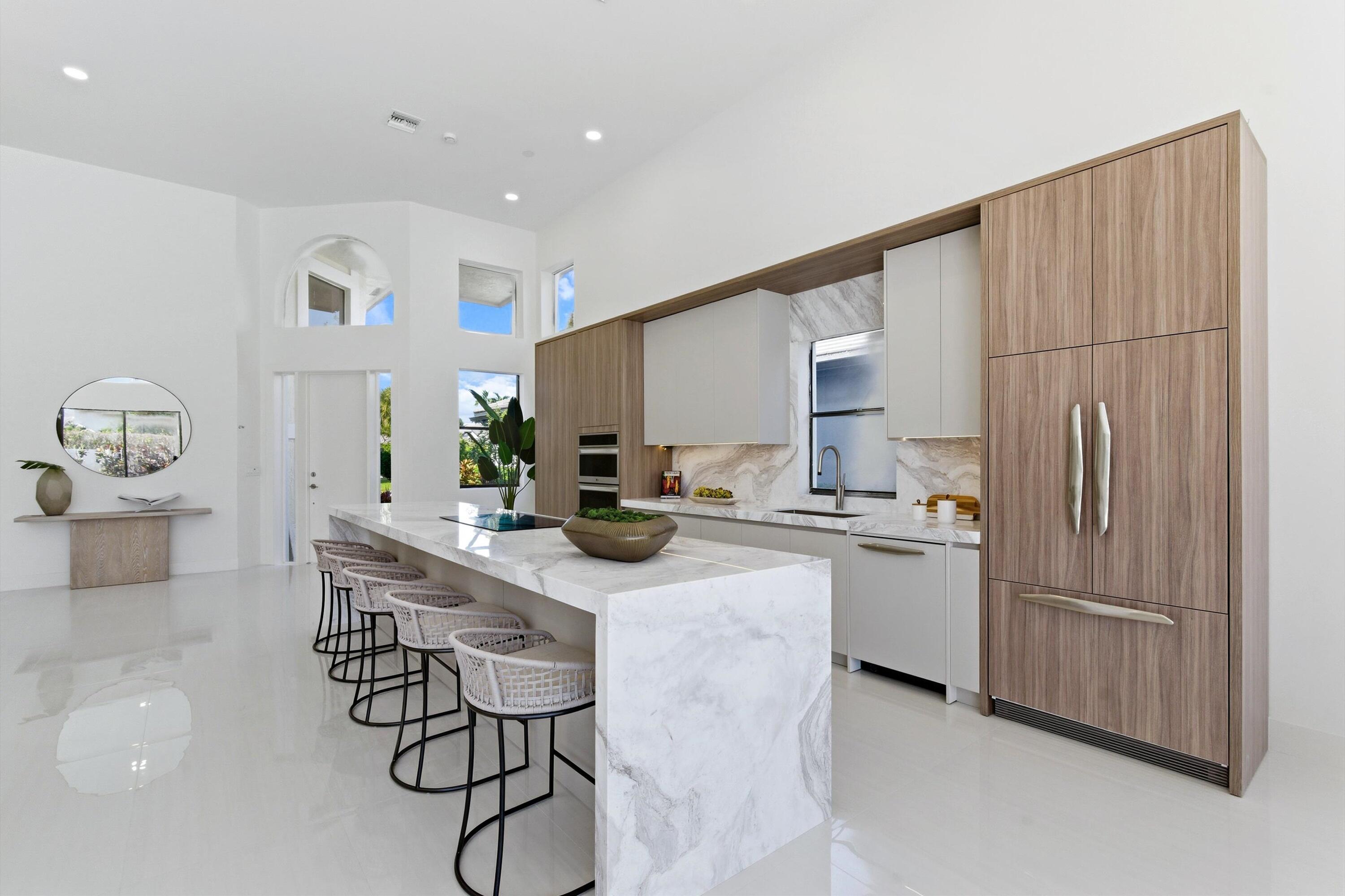 STEEPLE CHASE / POLO CLUB - Residential