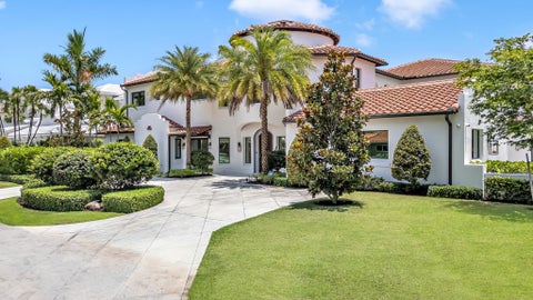 Tiny photo for 2300 NE 34th Court, Lighthouse Point, FL 33064 (MLS # B26042421)