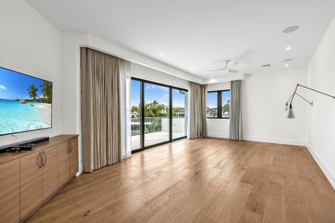Tiny photo for 2300 NE 34th Court, Lighthouse Point, FL 33064 (MLS # B26042421)