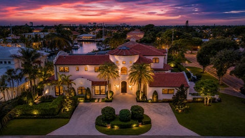 Photo of 2300 NE 34th Court, Lighthouse Point, FL 33064 (MLS # B26042421)