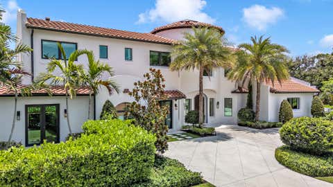 Tiny photo for 2300 NE 34th Court, Lighthouse Point, FL 33064 (MLS # B26042421)