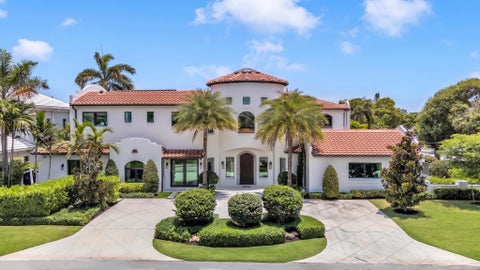 Tiny photo for 2300 NE 34th Court, Lighthouse Point, FL 33064 (MLS # B26042421)