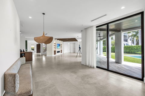 Tiny photo for 2300 NE 34th Court, Lighthouse Point, FL 33064 (MLS # B26042421)