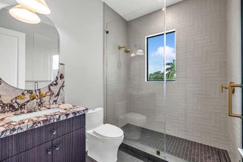 Tiny photo for 2300 NE 34th Court, Lighthouse Point, FL 33064 (MLS # B26042421)