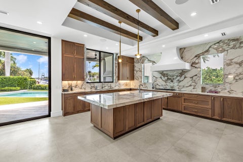 Tiny photo for 2300 NE 34th Court, Lighthouse Point, FL 33064 (MLS # B26042421)