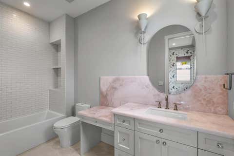 Tiny photo for 2300 NE 34th Court, Lighthouse Point, FL 33064 (MLS # B26042421)