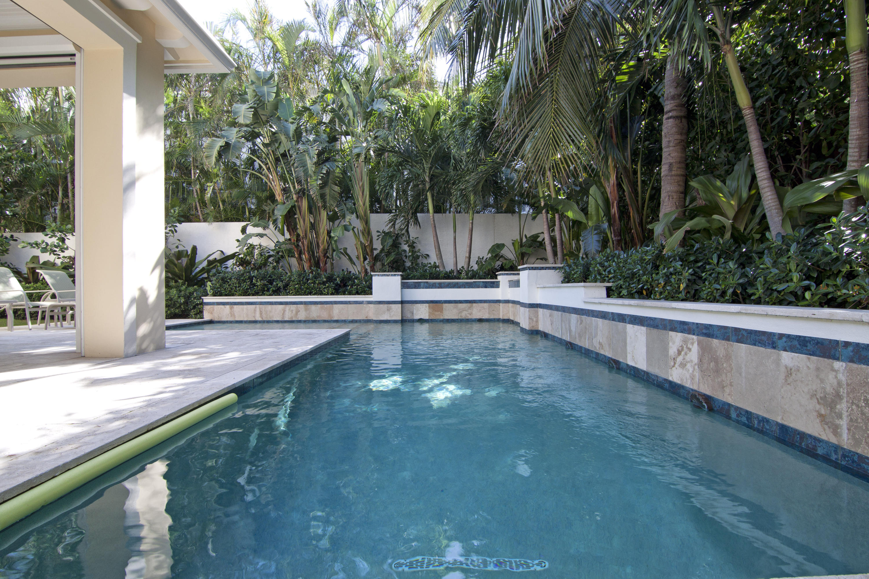 Villas of 4001 N Ocean - Residential