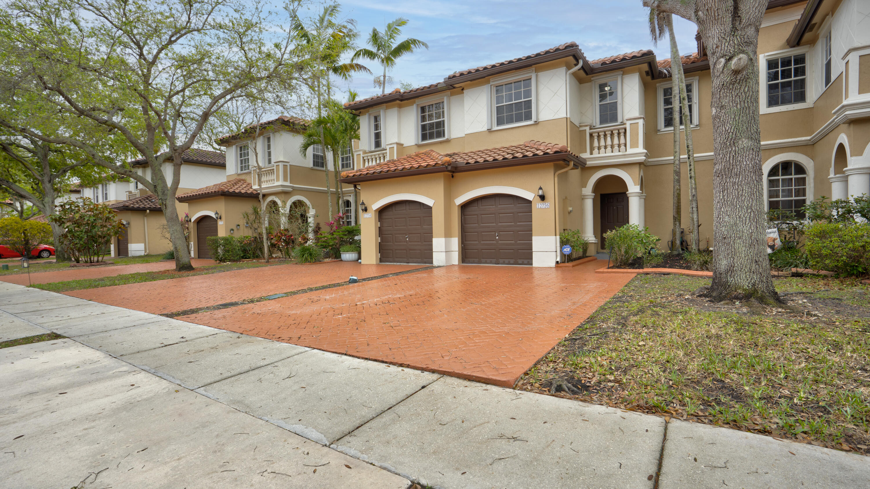 BELLAGIO AT VIZCAYA - Residential