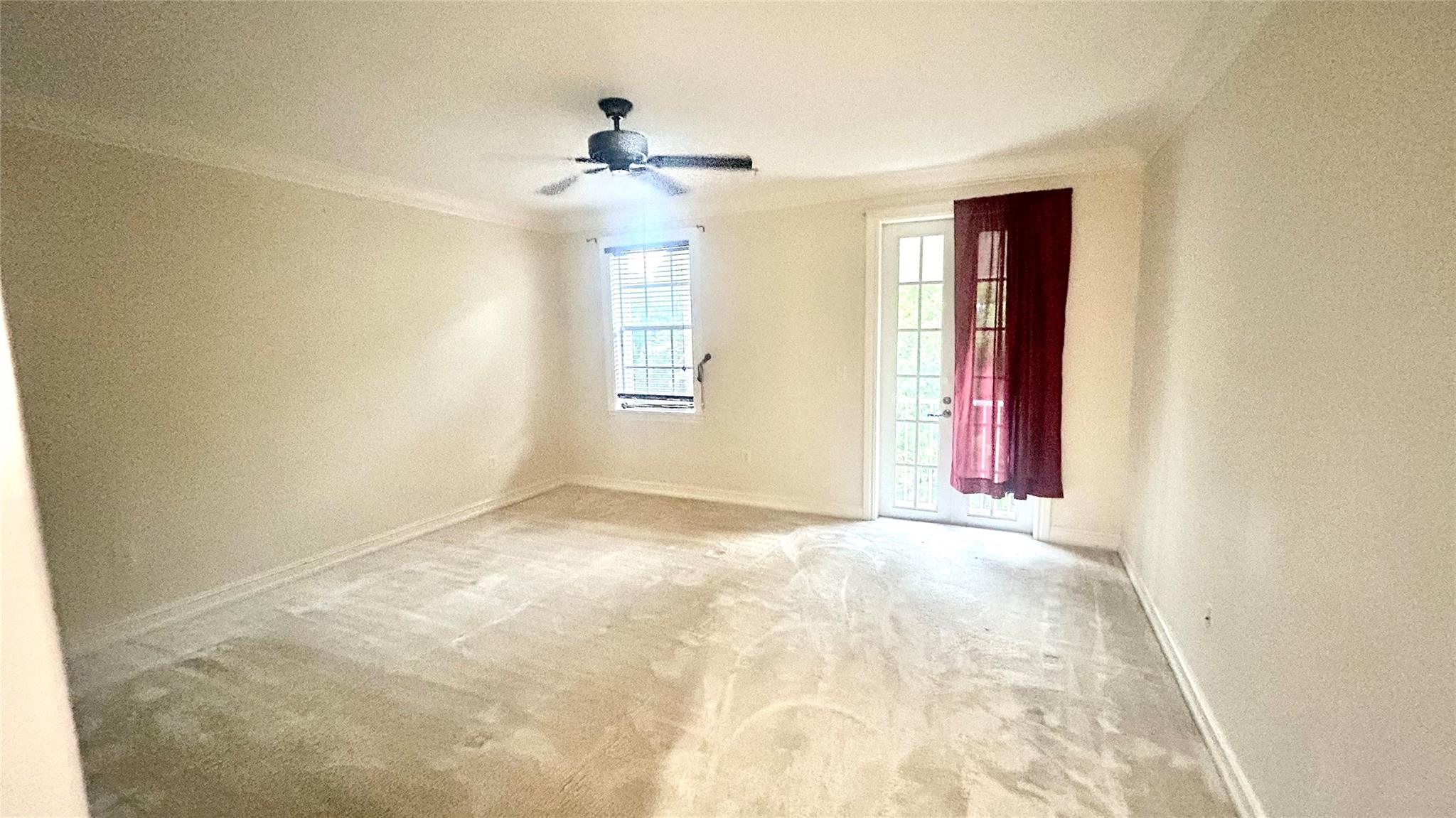 HIGHLAND ESTATES - Residential Lease