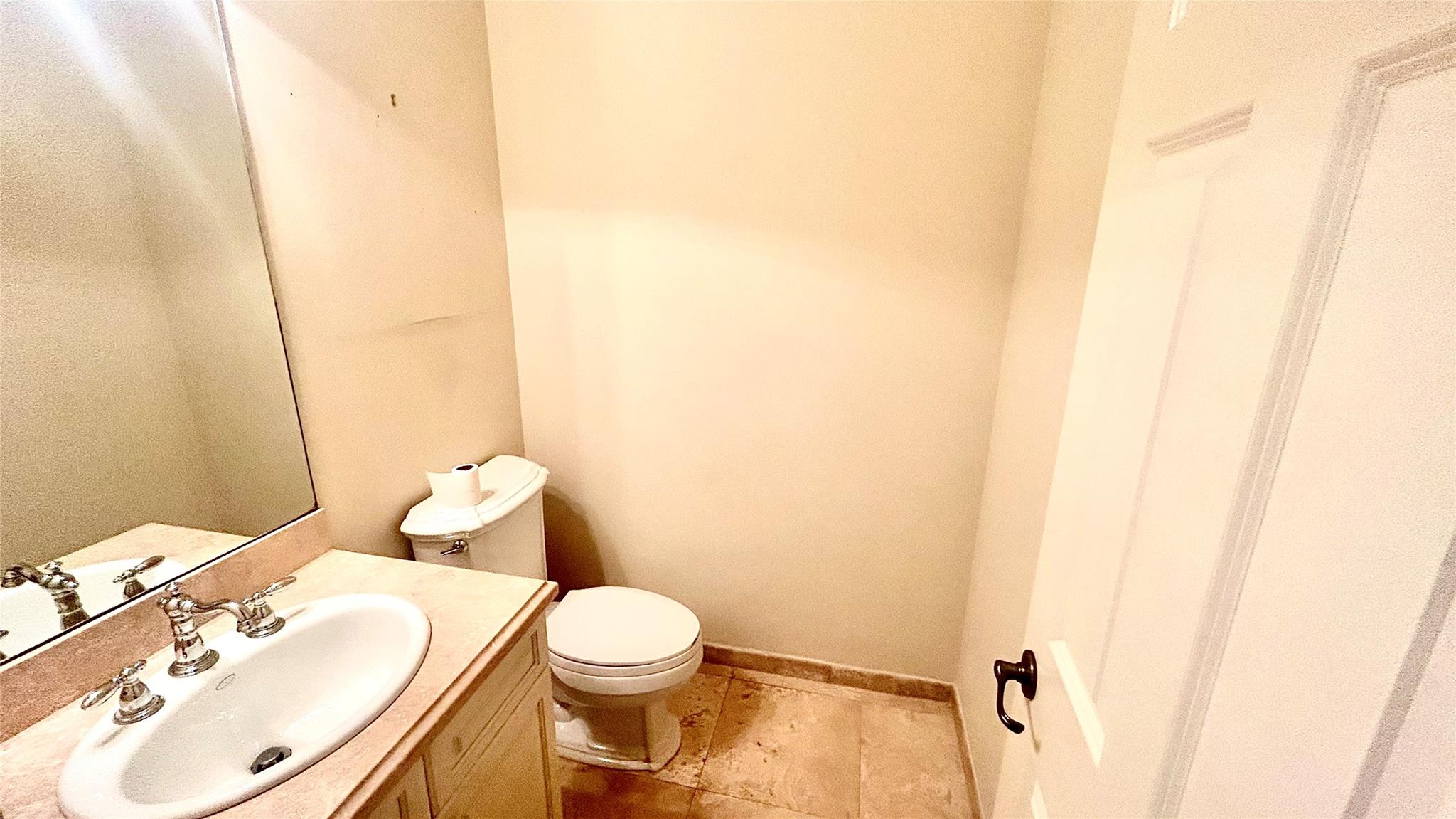 HIGHLAND ESTATES - Residential Lease