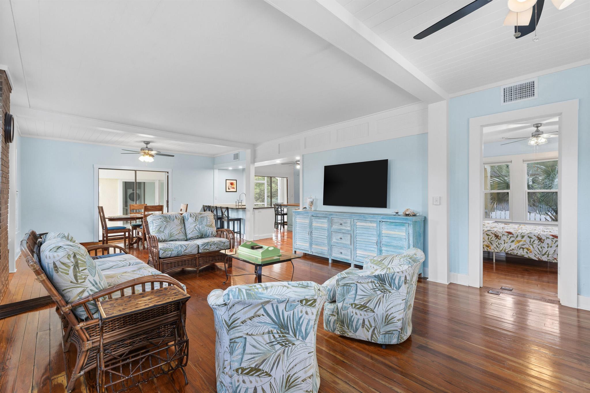 TOP OF WALTON RESUBDIVISI - Residential