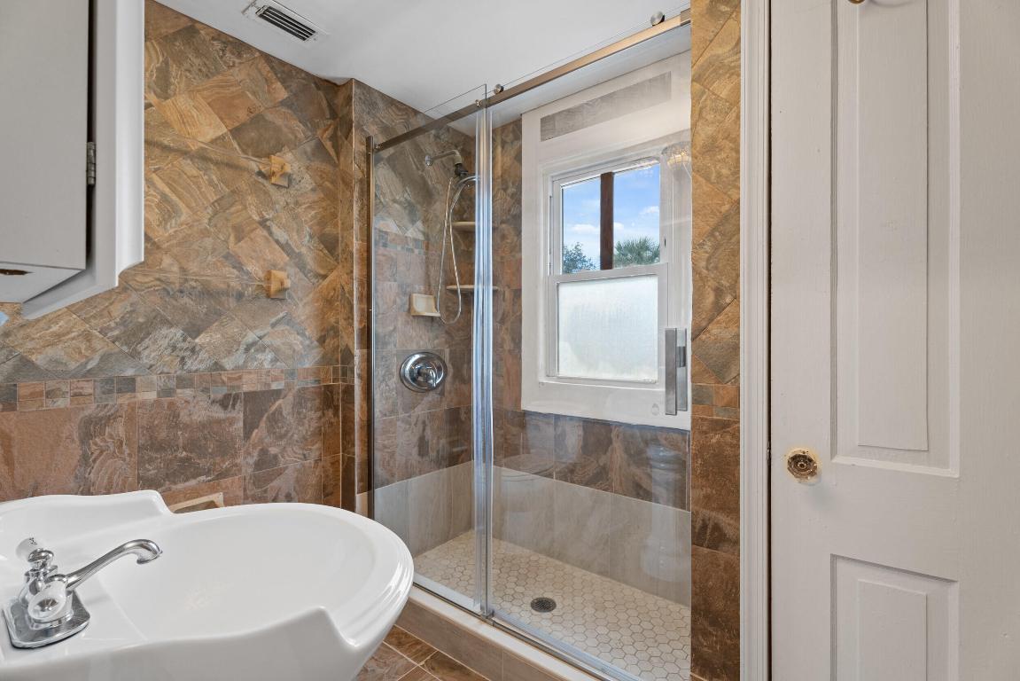 TOP OF WALTON RESUBDIVISION - Residential