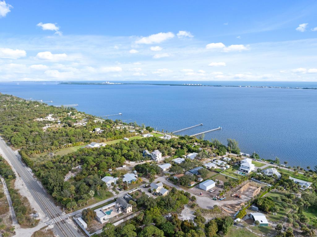 TOP OF WALTON RESUBDIVISION - Residential