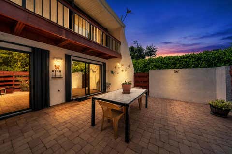Tiny photo for 3909 Parkside Lane #234, Hollywood, FL 33021 (MLS # B26031961)