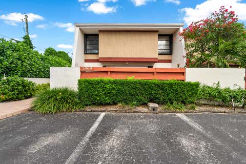 Tiny photo for 3909 Parkside Lane #234, Hollywood, FL 33021 (MLS # B26031961)