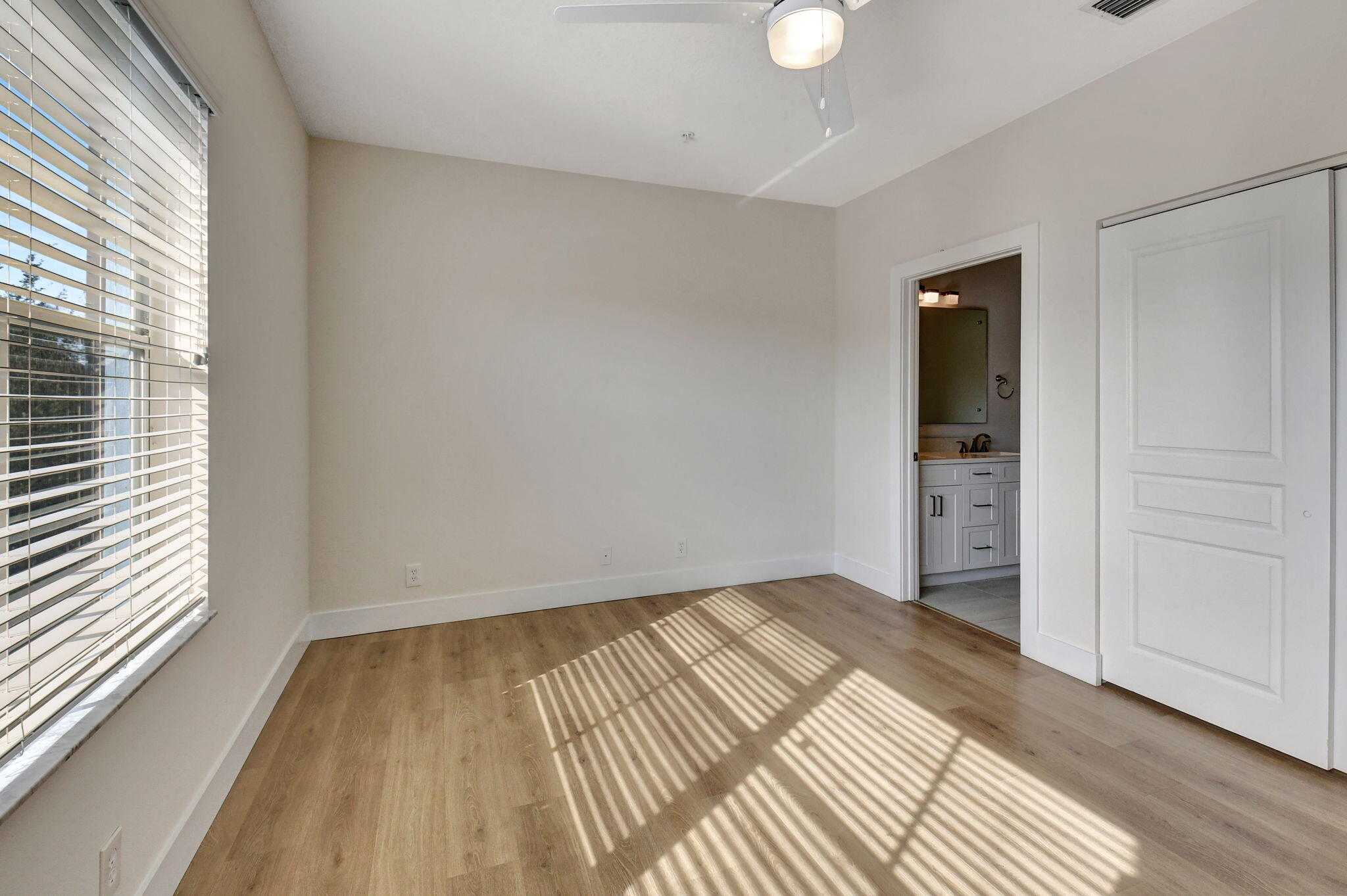 ATLANTIC GROVE - Residential