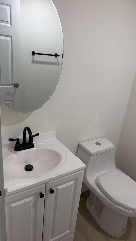KINGS POINT BRITTANY CONDOS - Residential