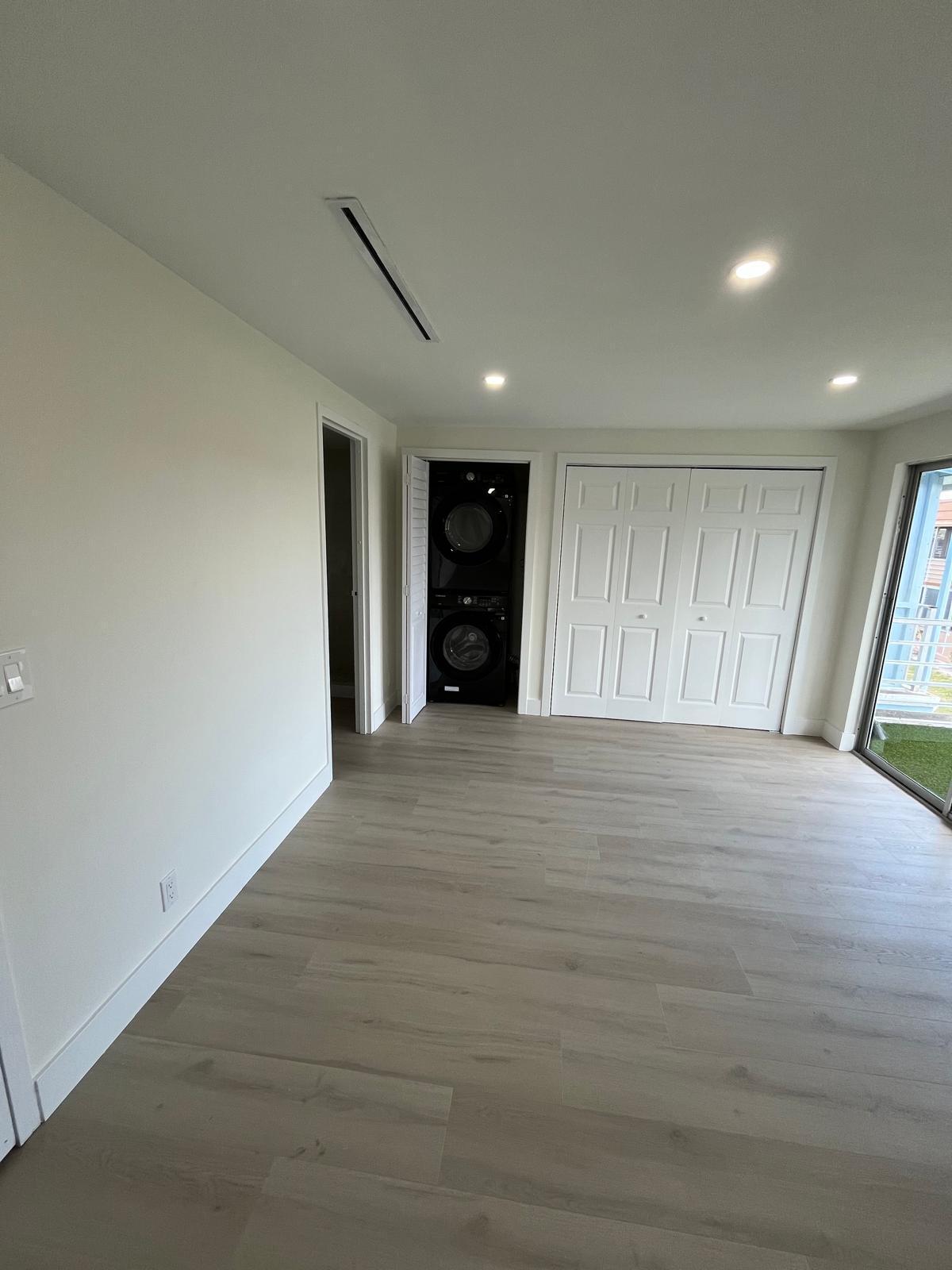 KINGS POINT BRITTANY CONDOS - Residential