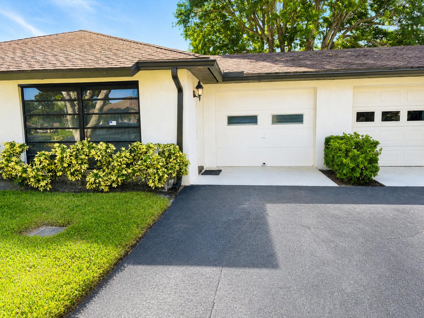 Greentree Villas Condos - Residential