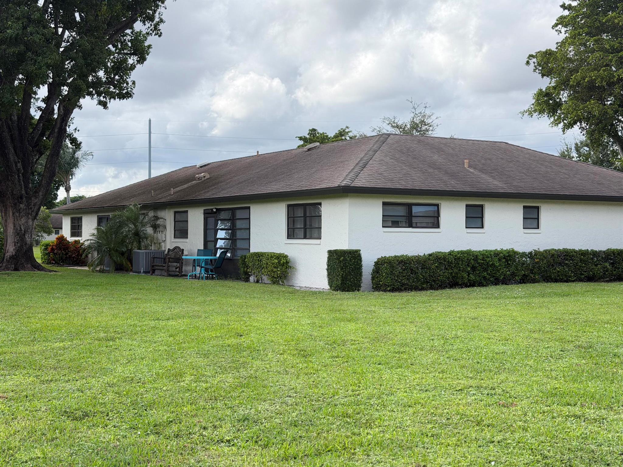 Greentree Villas Condos - Residential