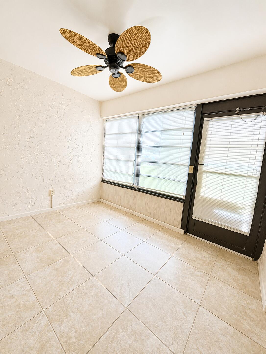 Greentree Villas Condos - Residential