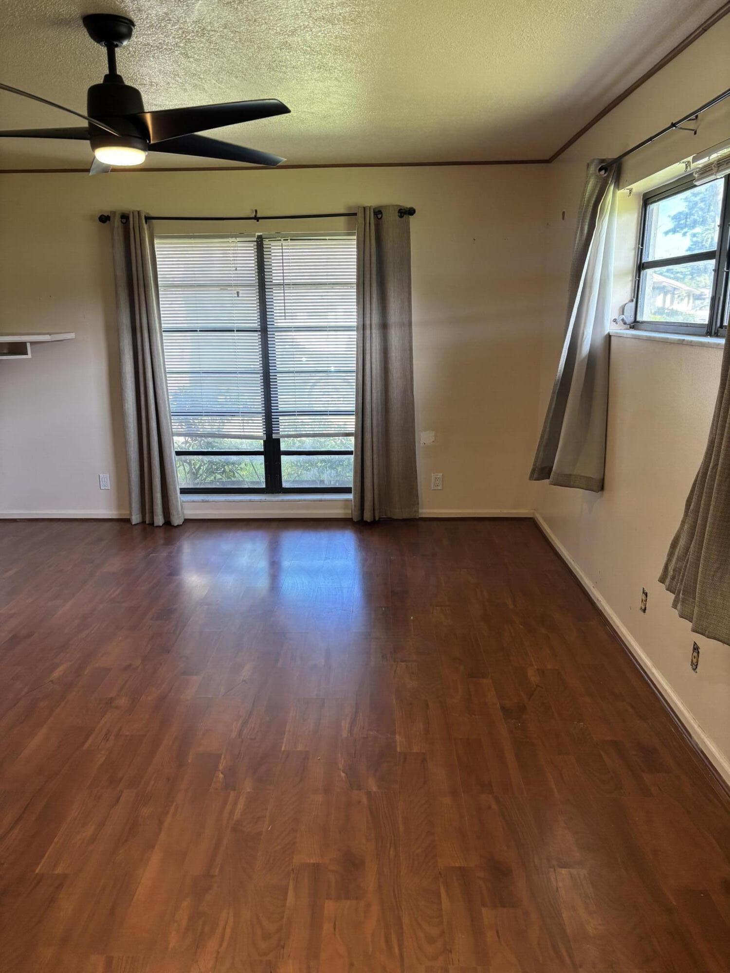 Greentree Villas Condos - Residential