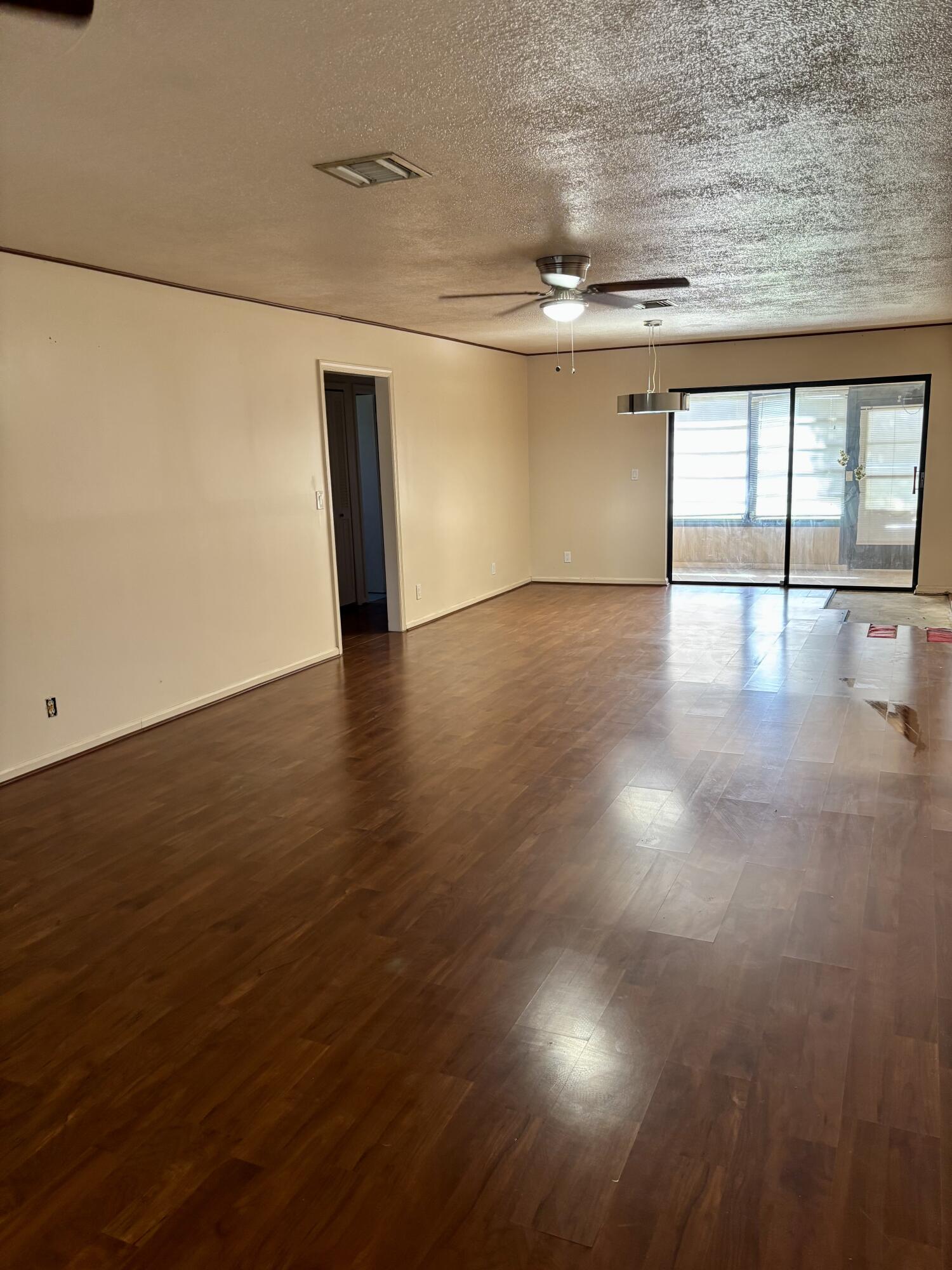 Greentree Villas Condos - Residential