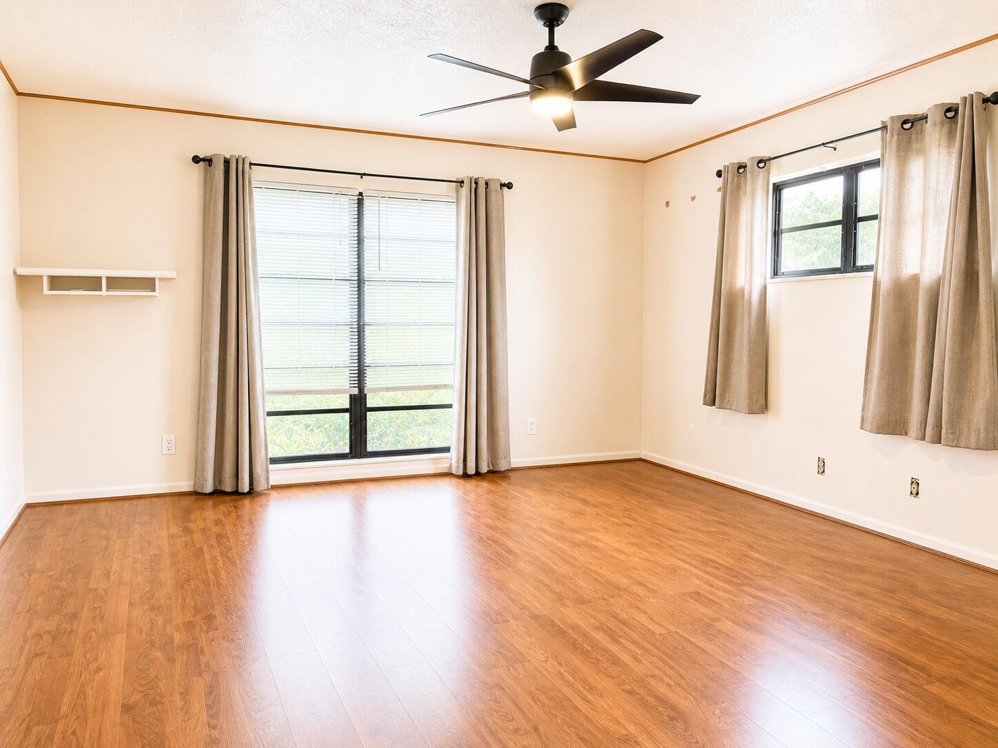 Greentree Villas Condos - Residential