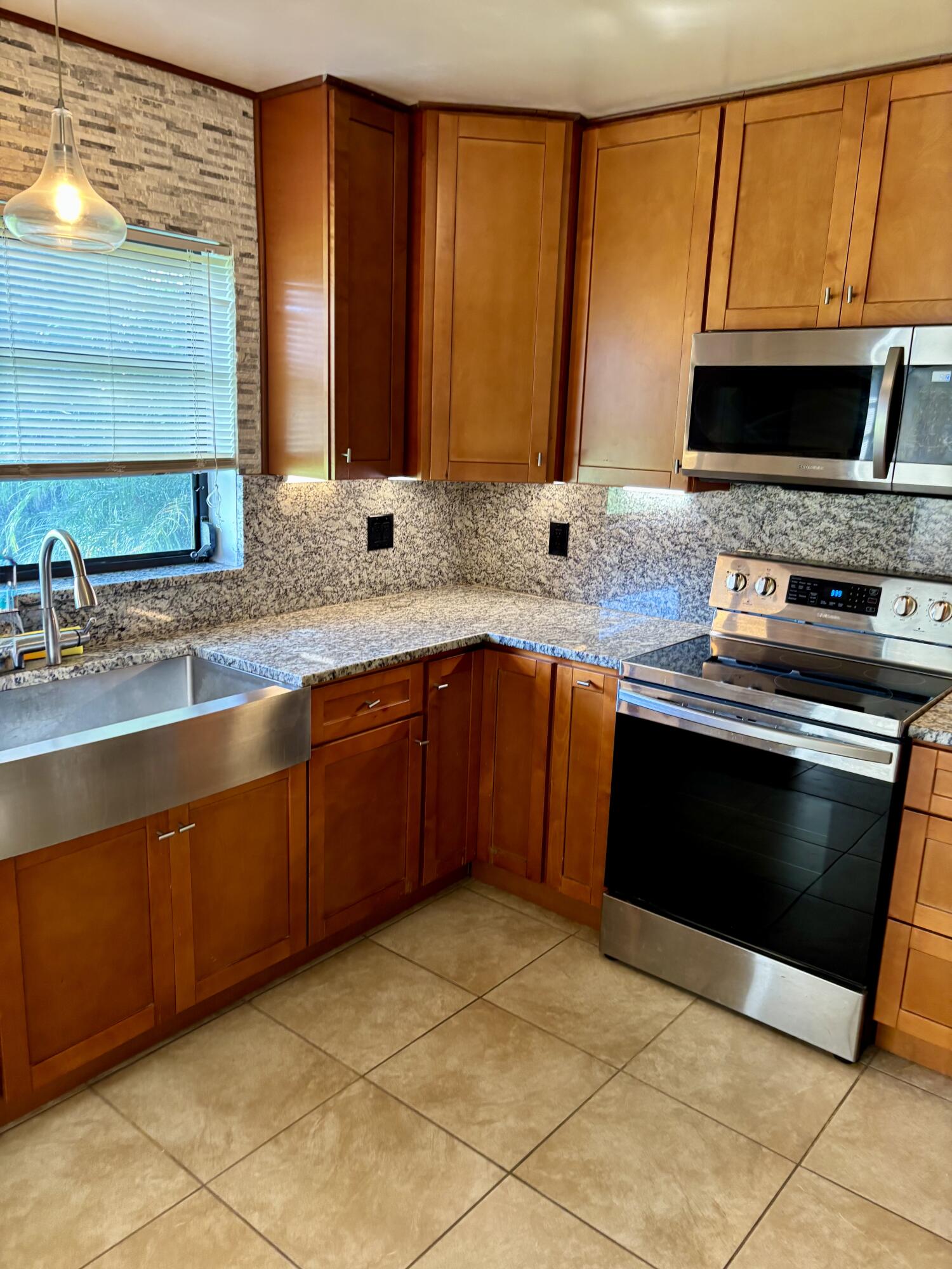 Greentree Villas Condos - Residential
