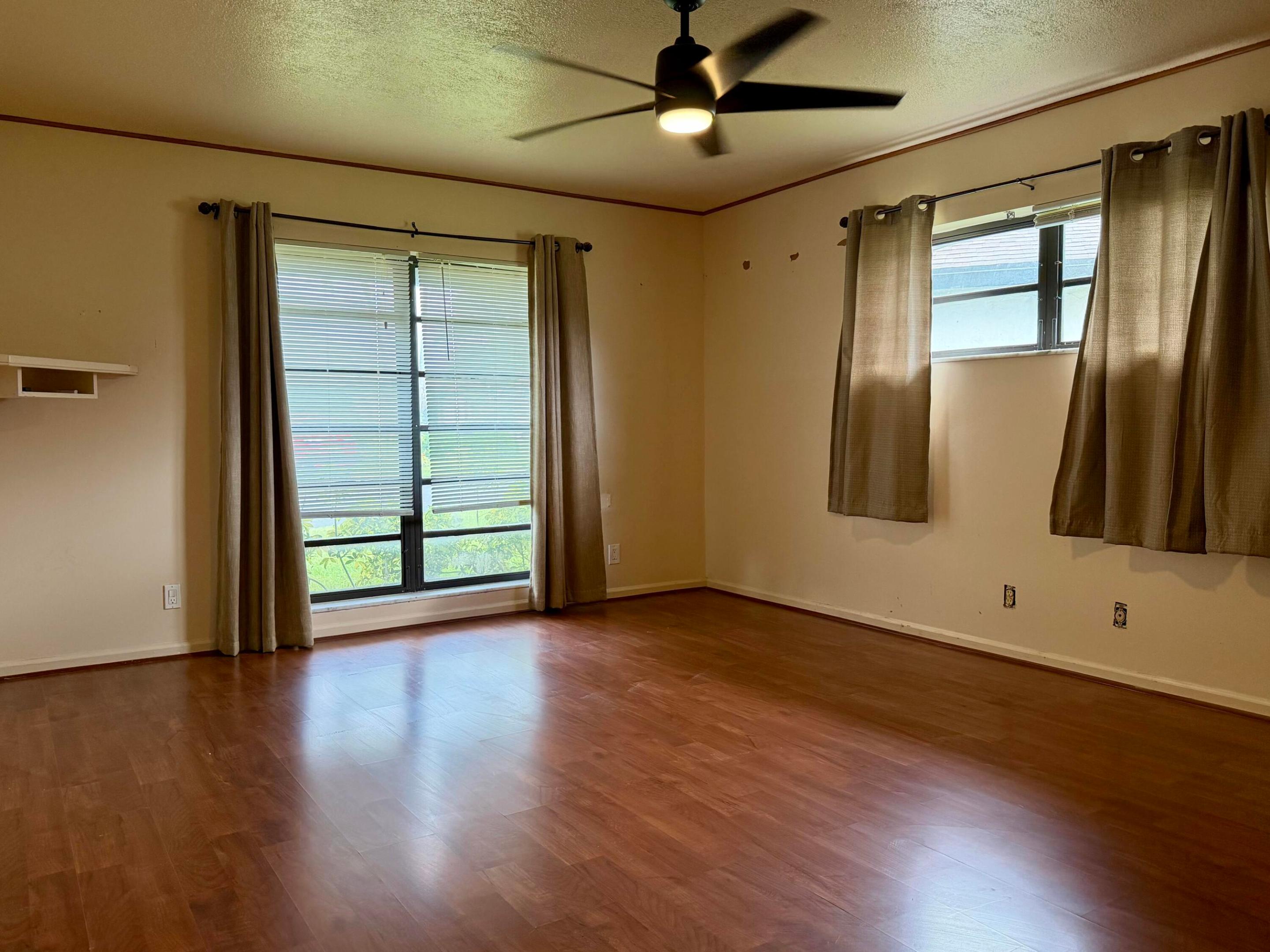 Greentree Villas Condos - Residential