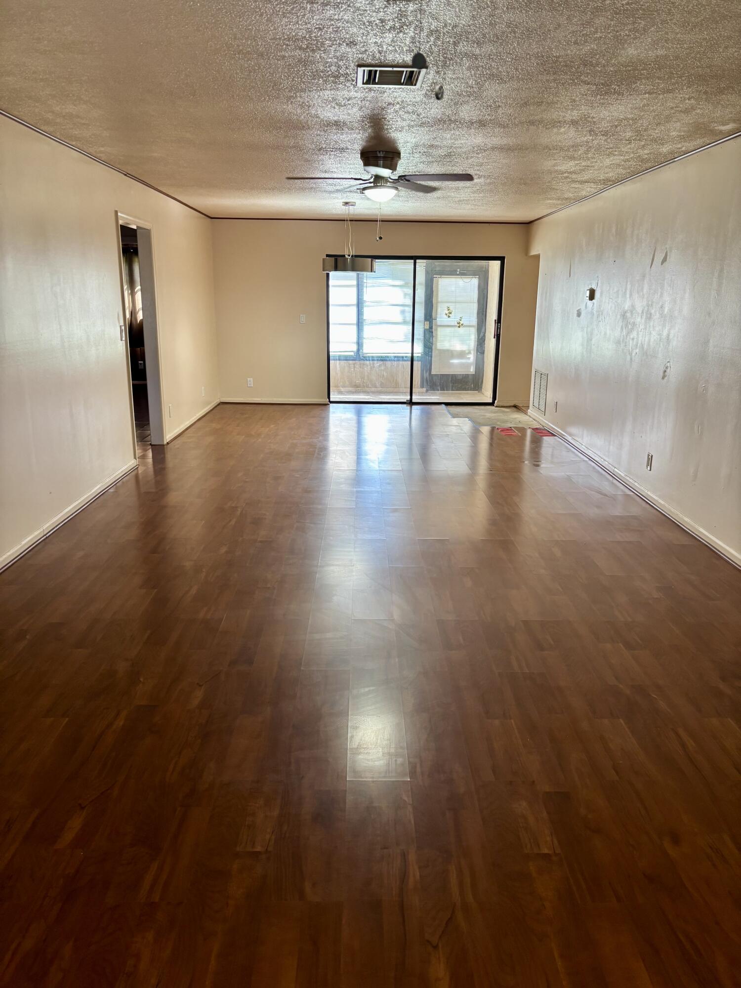 Greentree Villas Condos - Residential