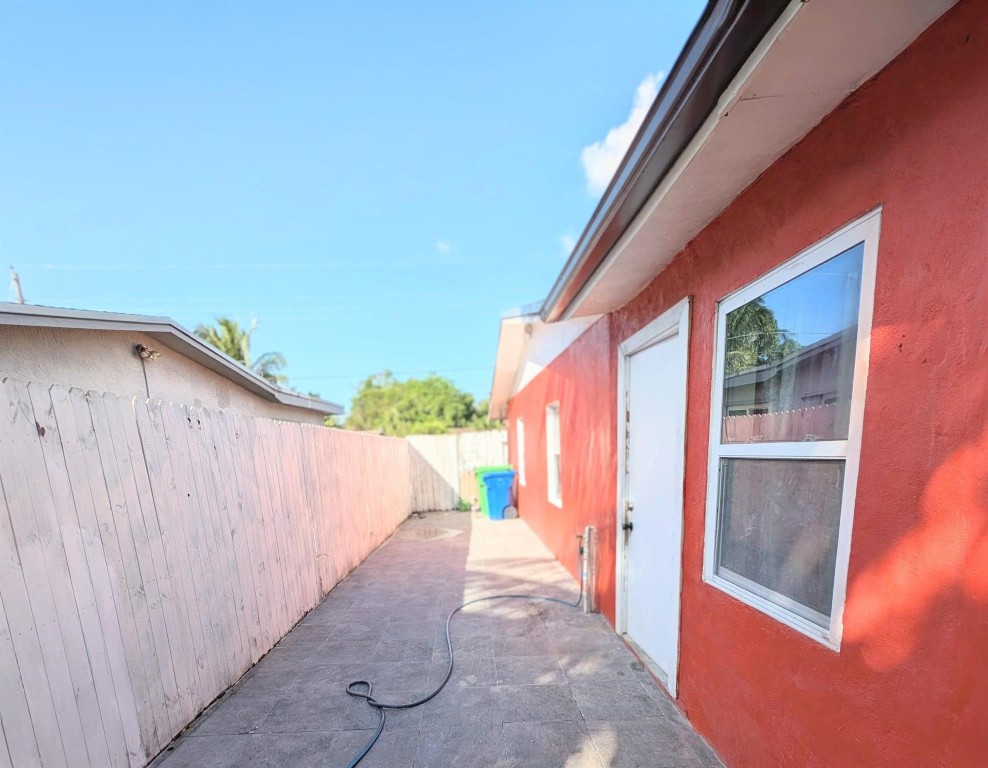 Sunrise Golf Village Sec - Residential Lease