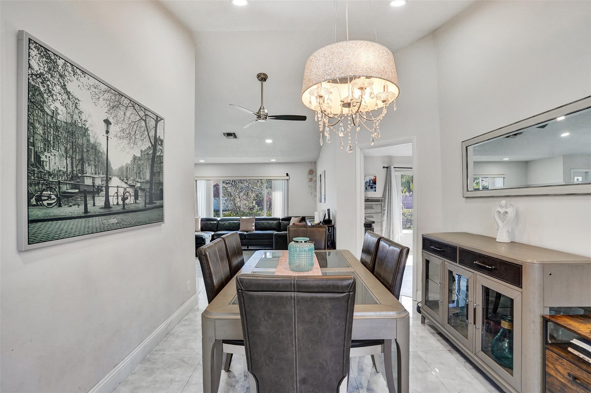 Sunflower Margate 82-38 B - Residential Lease