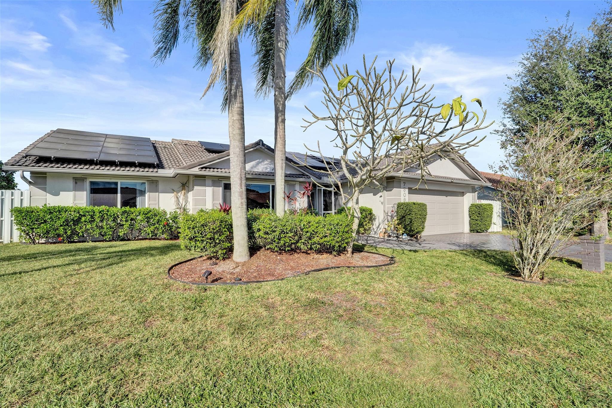 Sunflower Margate 82-38 B - Residential Lease