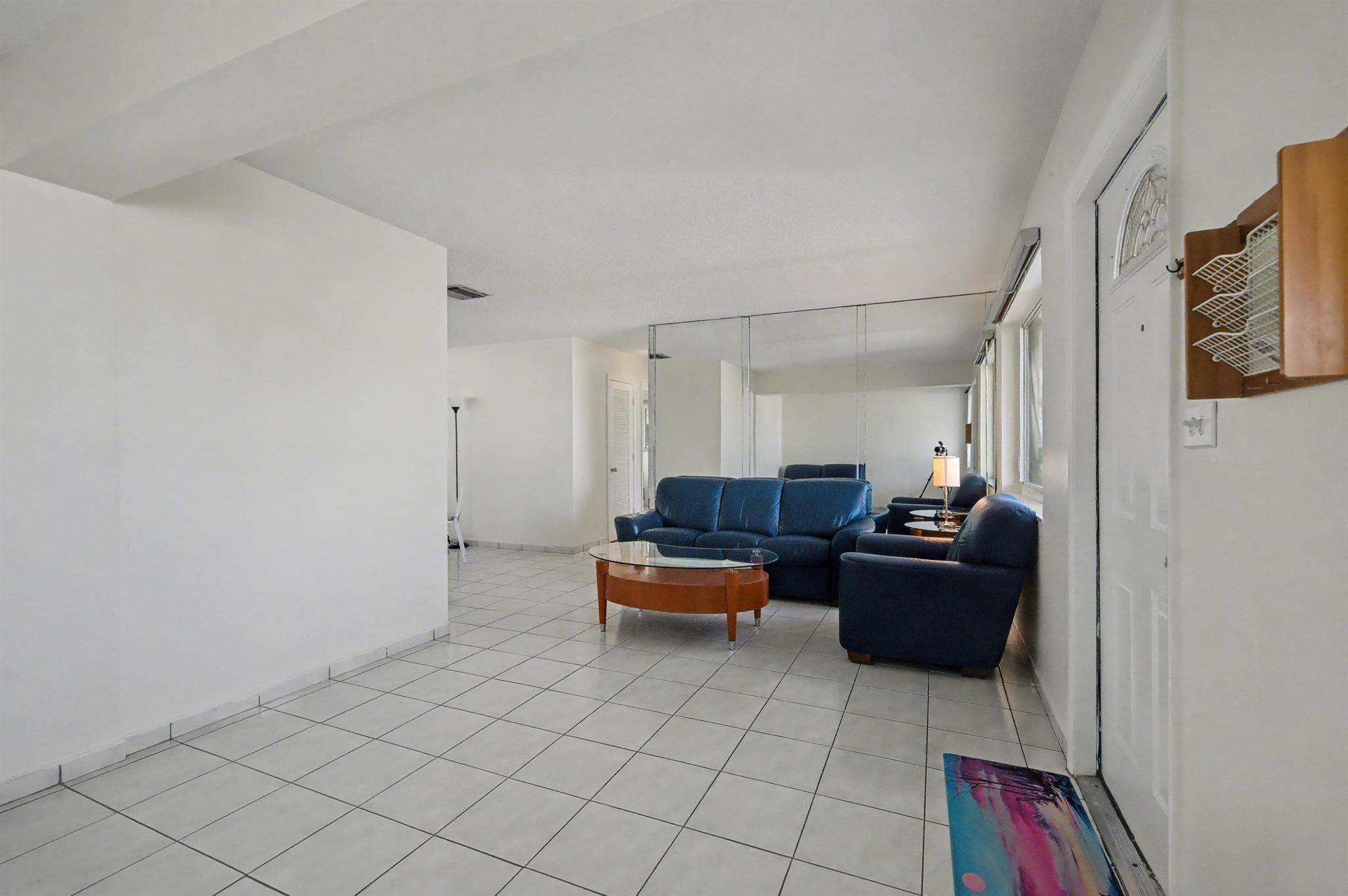 MAINLANDS OF TAMARAC LAKE - Residential