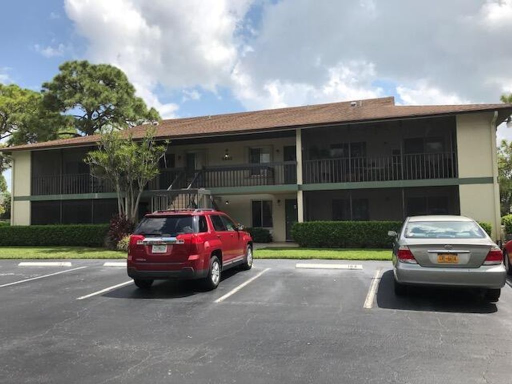 Photo of 6495 Chasewood Drive #C, Jupiter, FL 33458 (MLS # R10743883)