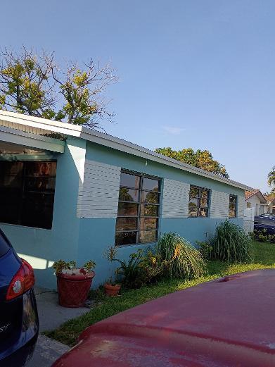 2731 NW 16TH Court