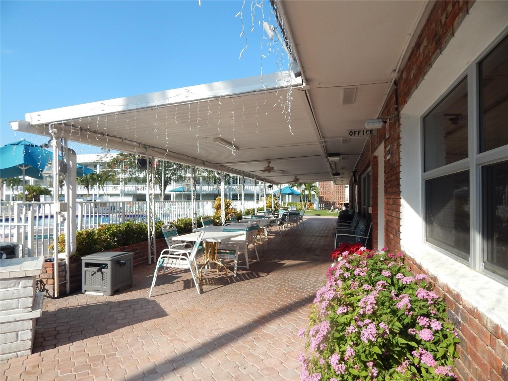 Maybury Mansions - Residential