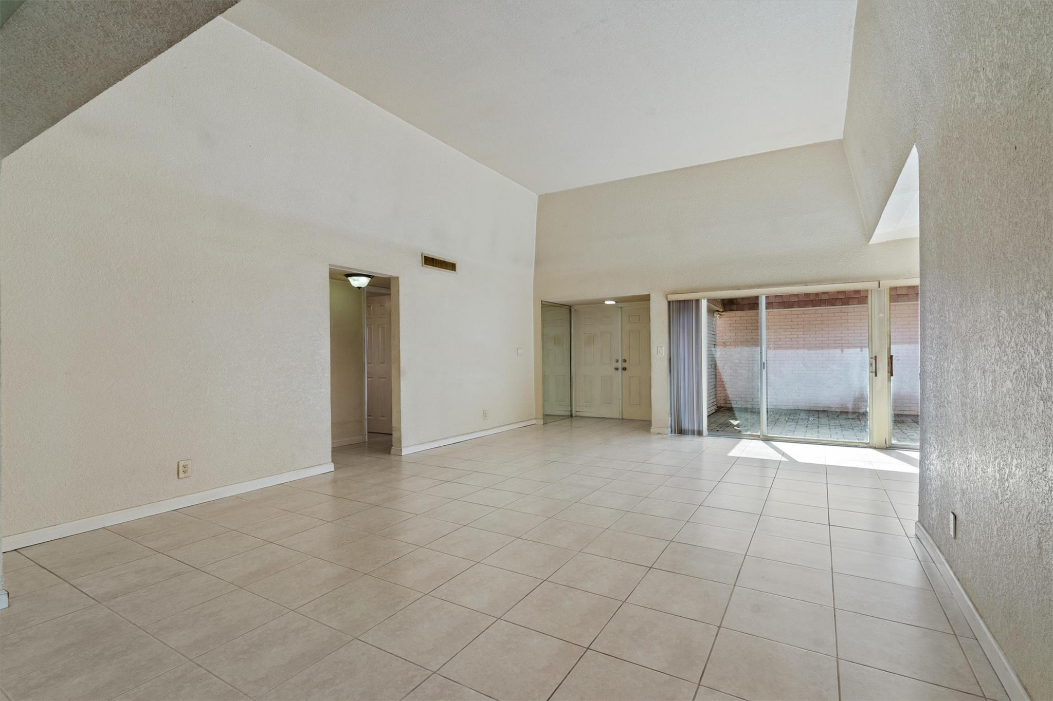 Woodlands Sec One - Residential
