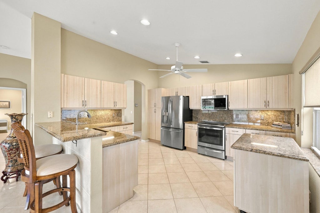 Photo of 7118 Treviso Lane, Boynton Beach, FL 33472 (MLS # B26077716)