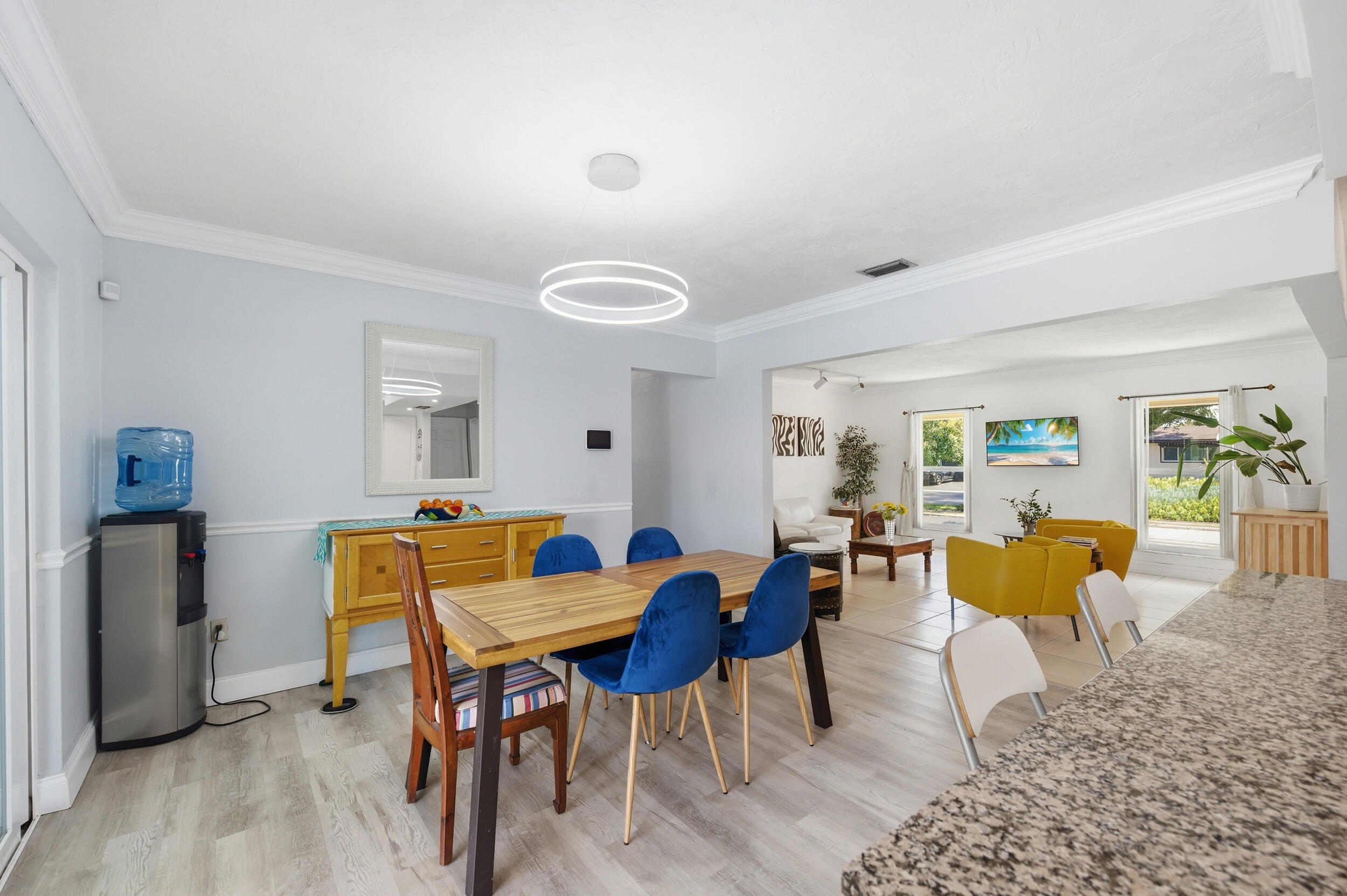 PEMBROKE LAKES SEC 6 - Residential