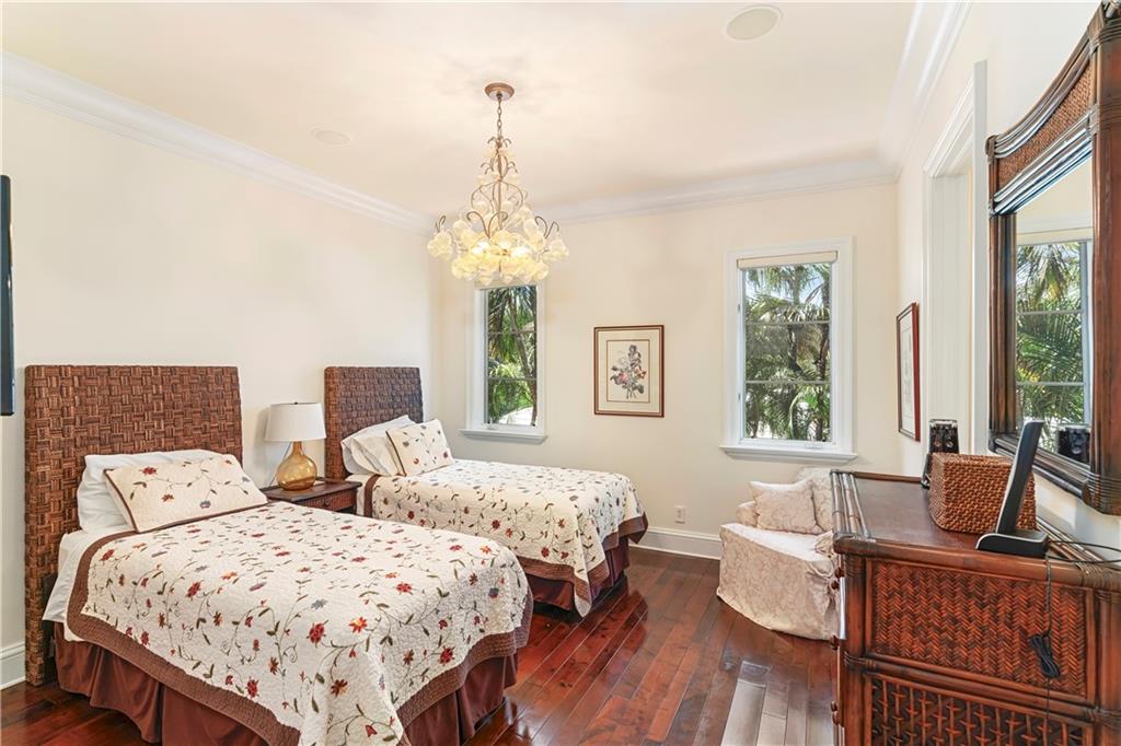 Isla Bahia 47-27 B - Residential