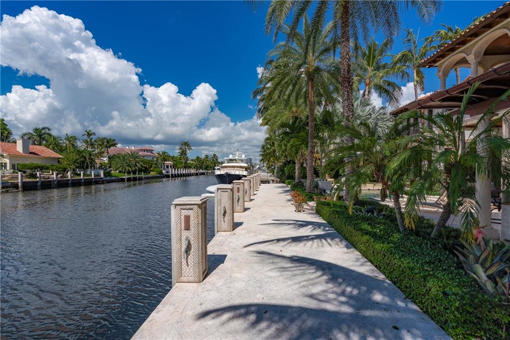 Isla Bahia 47-27 B - Residential