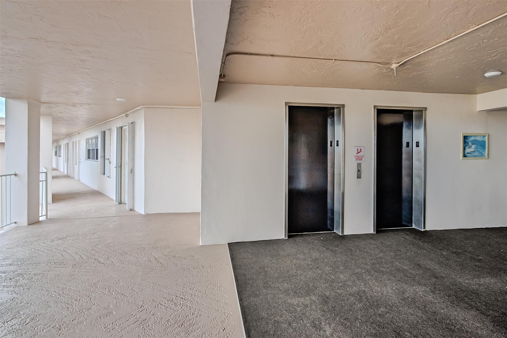 NO 22 PALM-AIRE COUNTRY C - Residential Lease