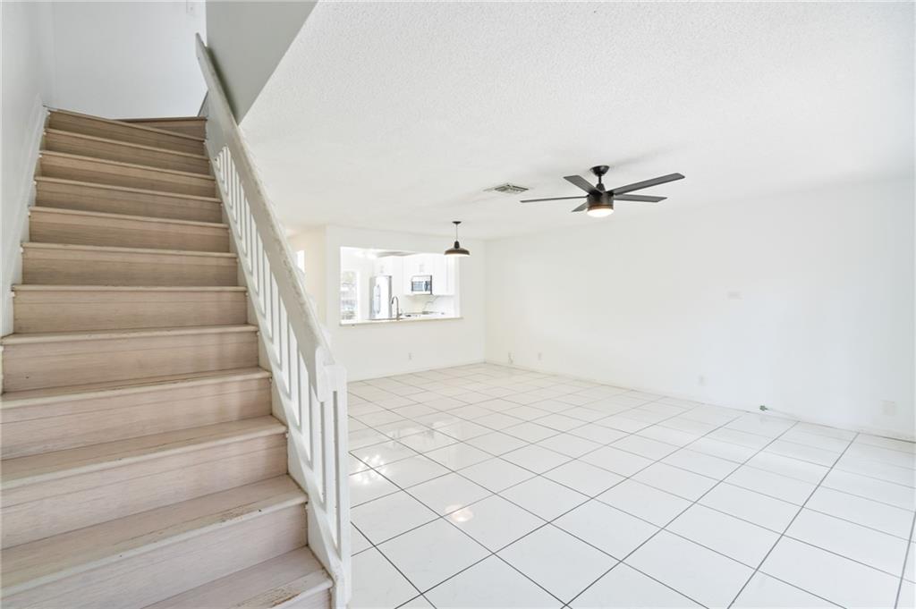 Colony Courts - Residential