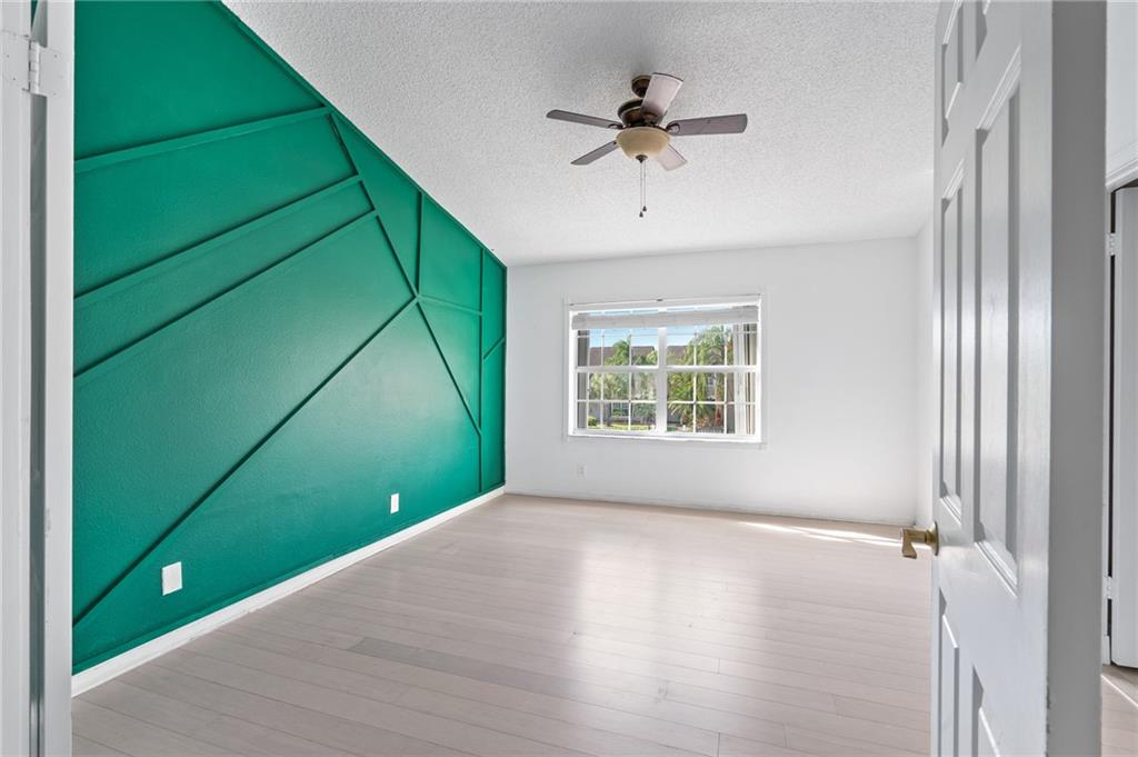 Colony Courts - Residential