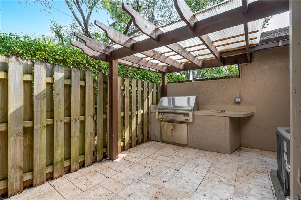 Colony Courts - Residential