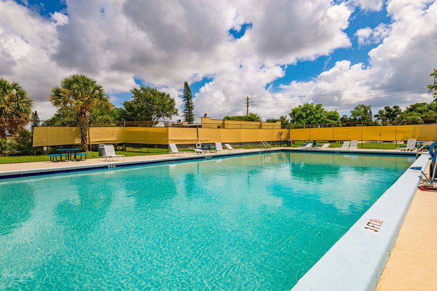 NICE 2/2.5 TOWNHUSE IN A QUIET COMMUNITY, OPEN CONCEPT THAT EADS TO FRONT AND BACK PATIOS FOR ENTERTAINMENT WITH HALF BATH DOWNSTAIRS FOR YOUR CONVINIENCE. NEWER FLOORS, A/C 2020, FRESHLY PAINTED FIRST FLOOR. BUILDING ROOF WAS DONE BY ASSOCIATION IN 2023. NO RENTALS FIRST YEAR.